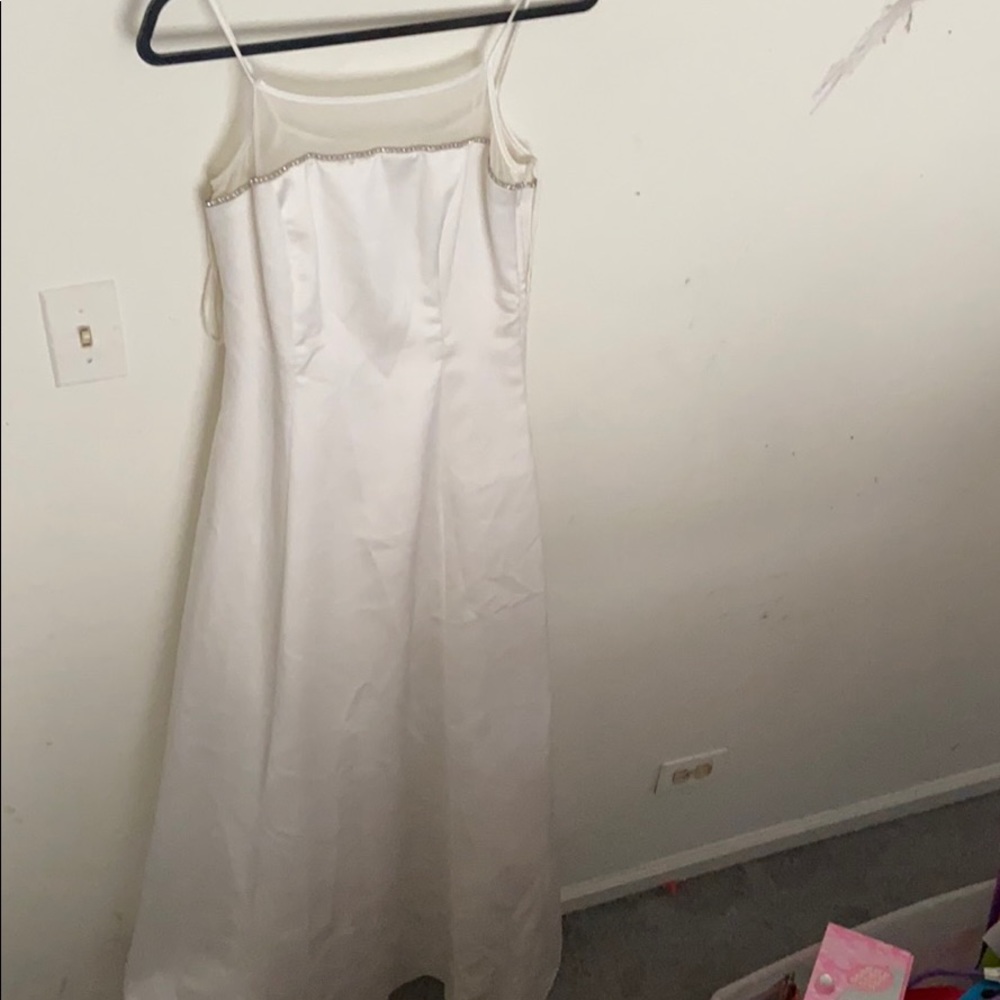 Dress - Picture 2 of 4